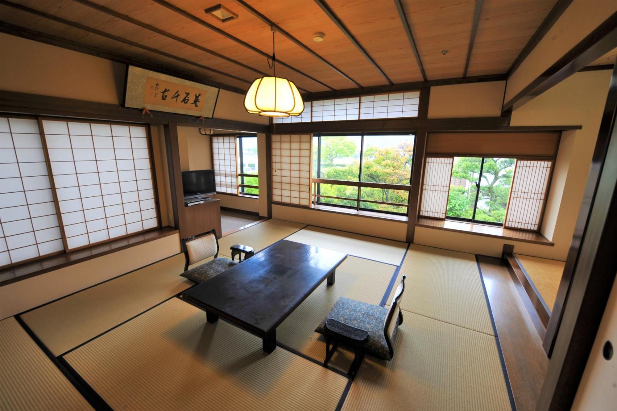 Hagi No Yado Tomoe Hotell Rom bilde